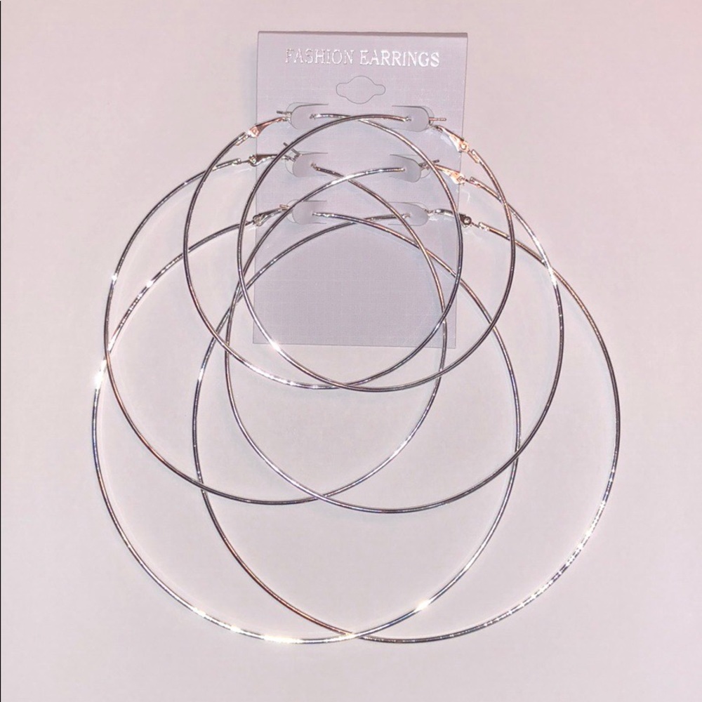 set of 3 Hoop Earrings - Picture 2 of 3